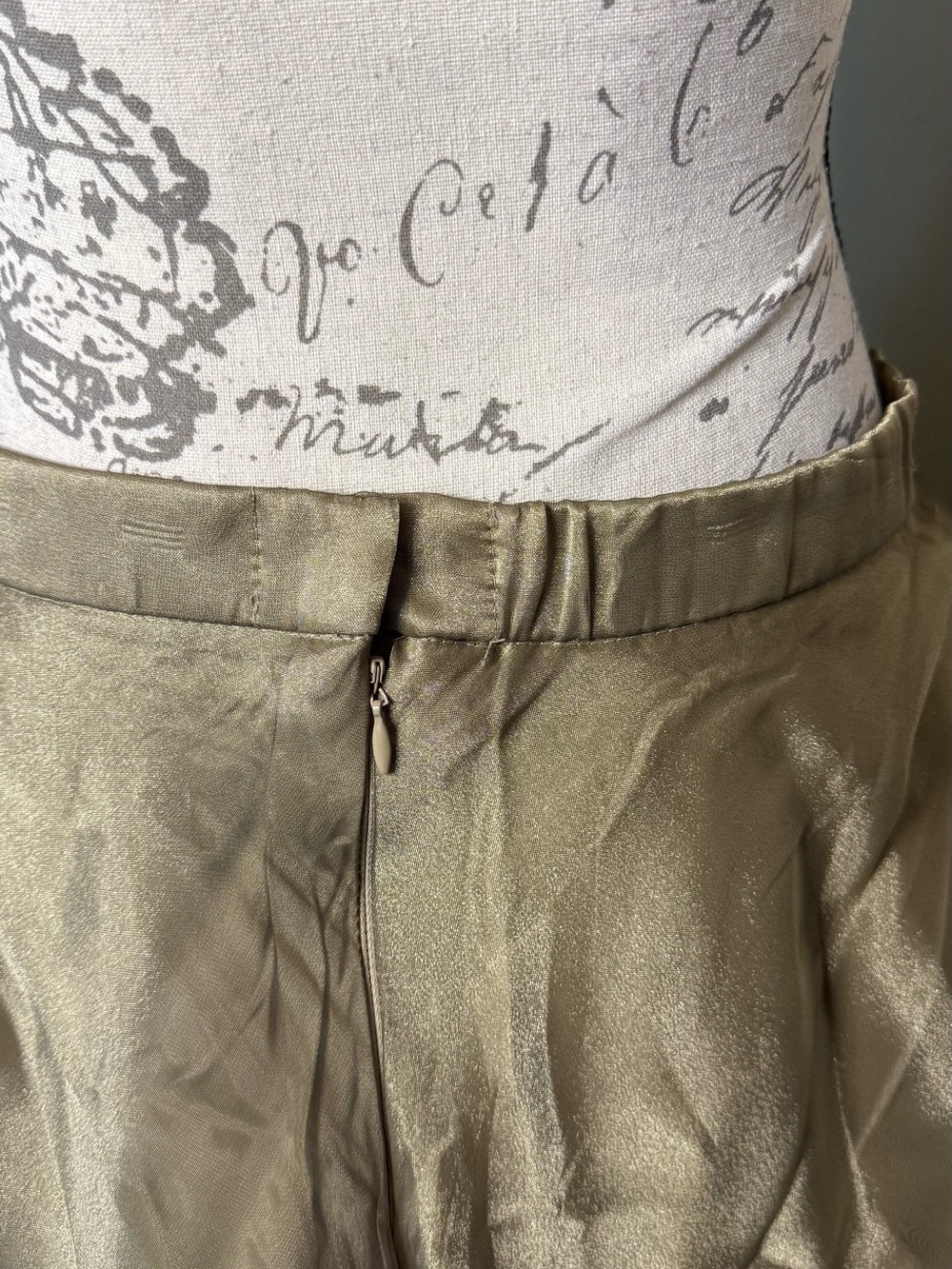 Vintage JBS Metallic Olive Gold Full-Length Maxi Skirt Size 14 | Holiday Glam - Picture 4 of 5